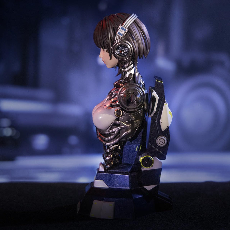 LINGCAGE ASH 1/4 Scale Bust — Hand-Painted Polystone · Machined Alloy Base · 500 Edition