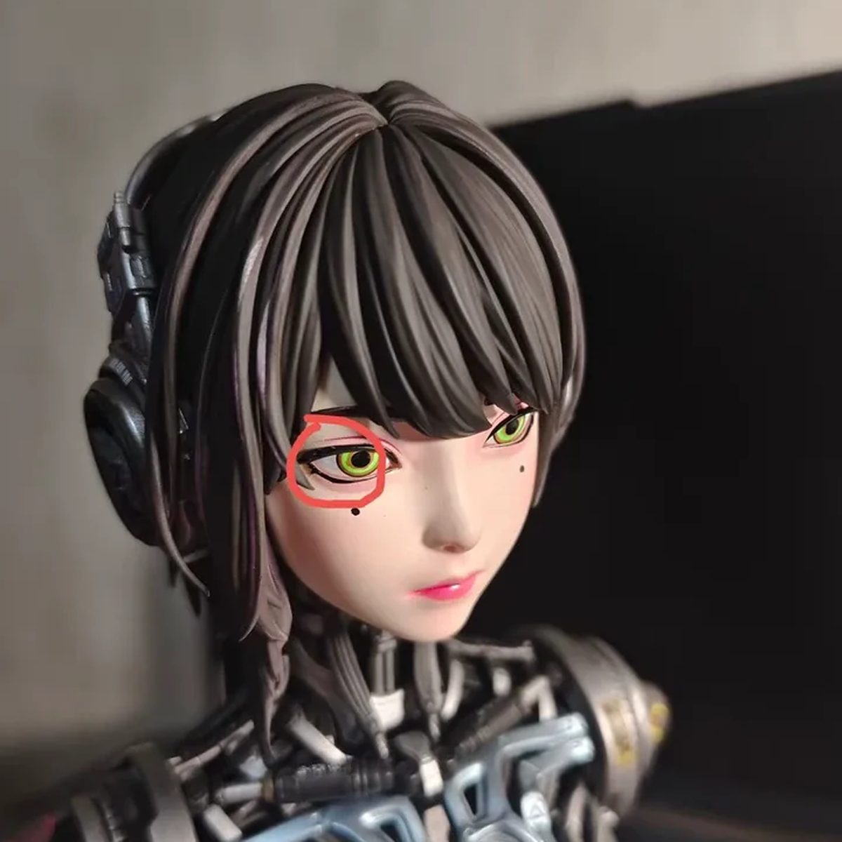 Backdrops for an IKEA Detolf-style Cabinet: Simple Scenes That Work | FigureCosmos collectible busts