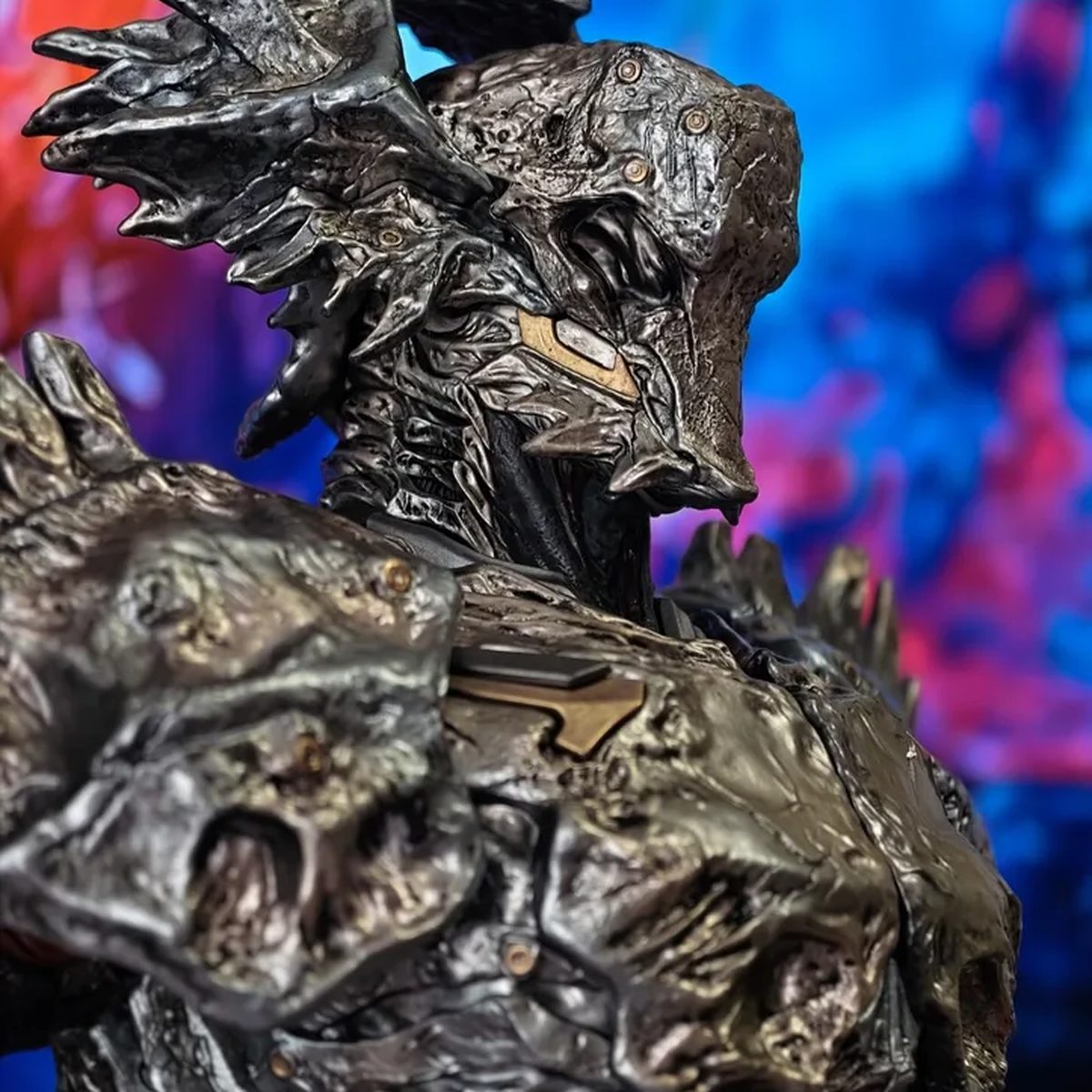 Ran Bing Lore Explained: Backstory and Role in the LINGCAGE Universe | FigureCosmos collectible busts