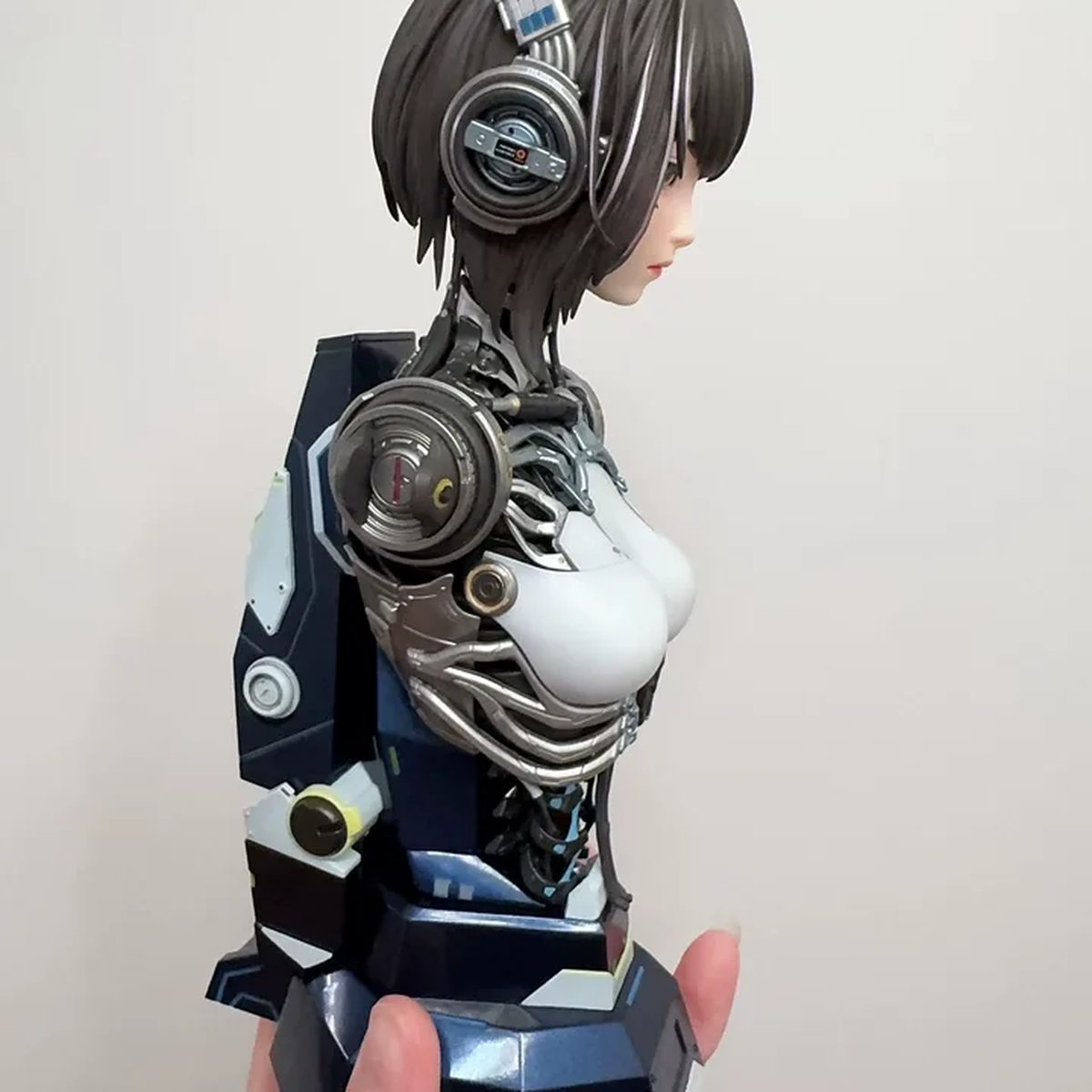 How to Start Collecting Scale Figures: A Practical Roadmap | FigureCosmos collectible busts