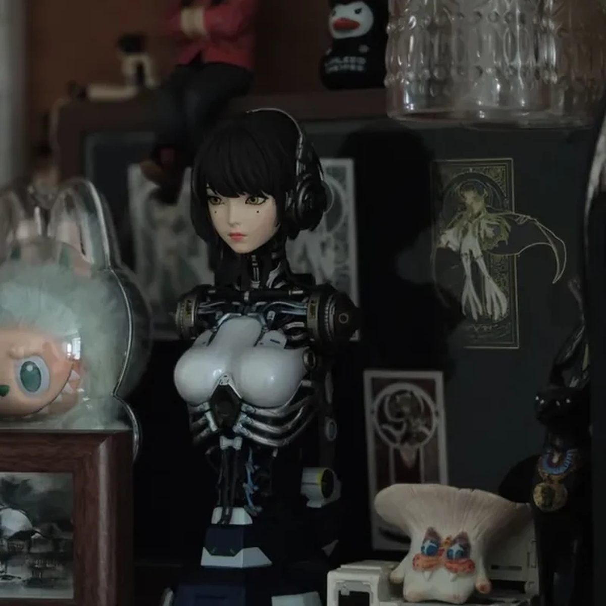 Where to Buy Official LINGCAGE Figures (and Avoid Fakes) | FigureCosmos collectible busts