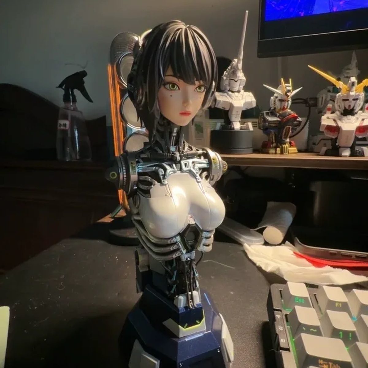 Best Display Cabinets for Anime Busts: Glass, IKEA Hacks and Custom Builds | FigureCosmos collectible busts